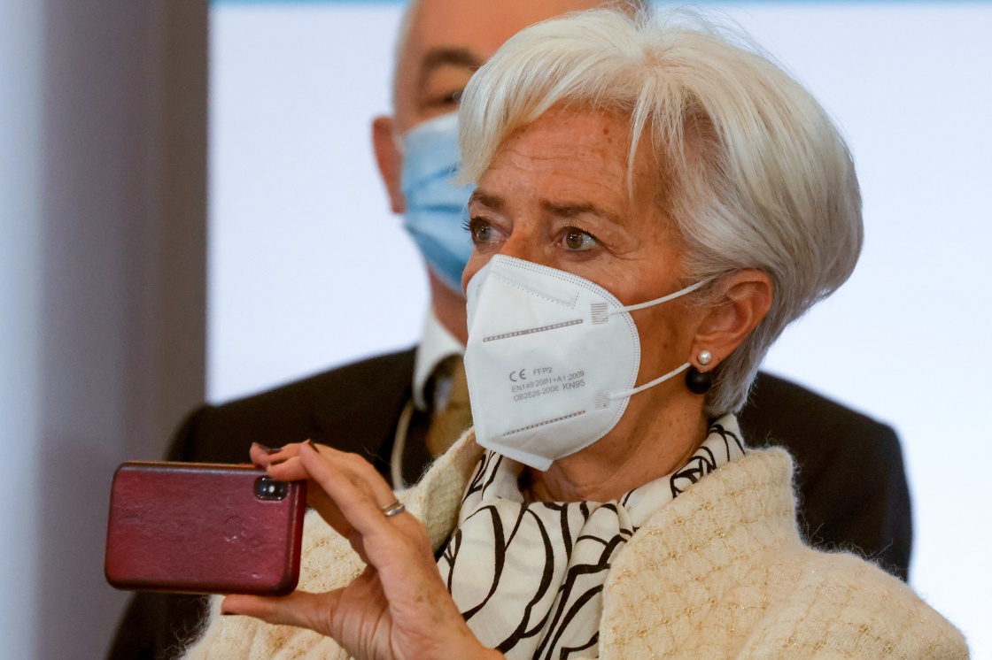 Christine Lagarde calls for global regulation of bitcoin