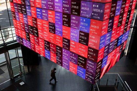 Global financial stocks lose $465bn on SVB impact worry